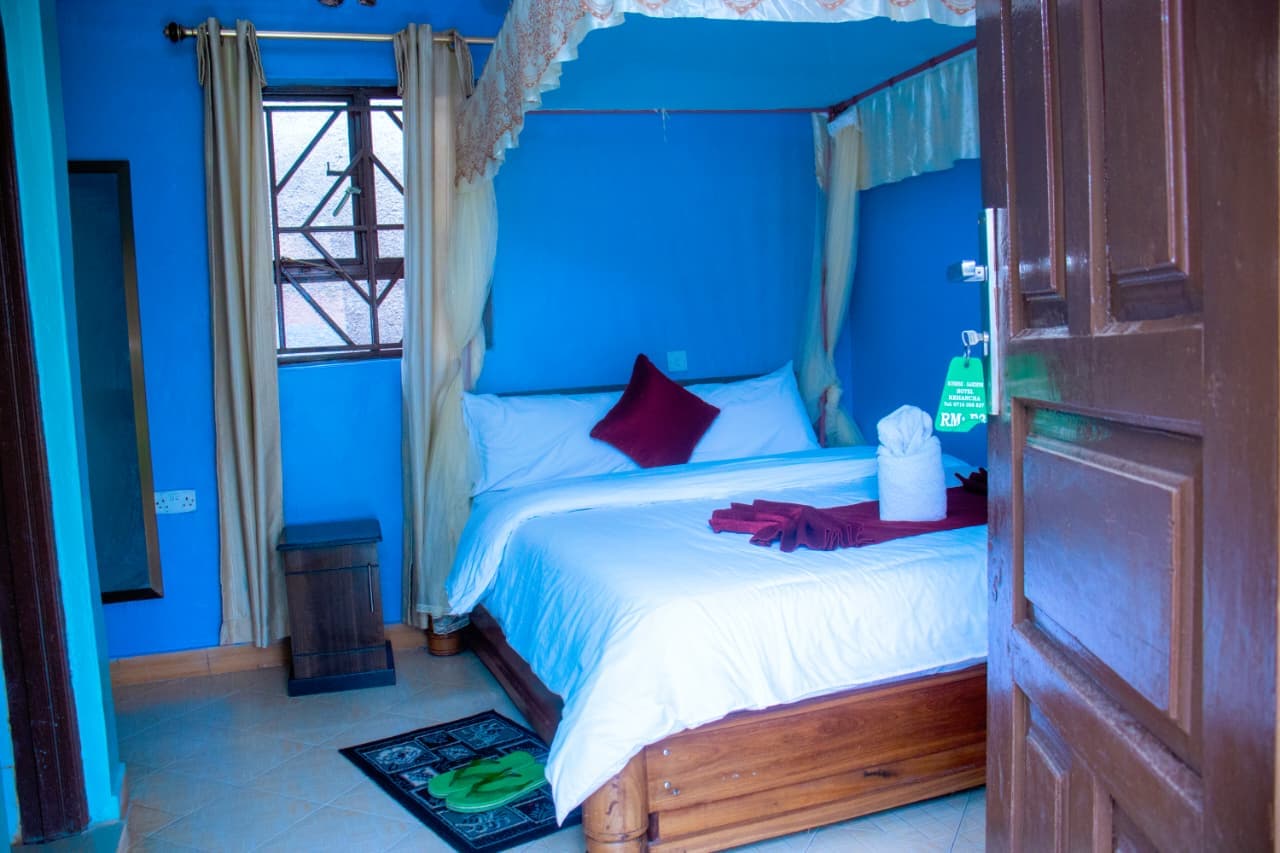 Luxury suites at Sunrise Gardens Hotel in Kehancha